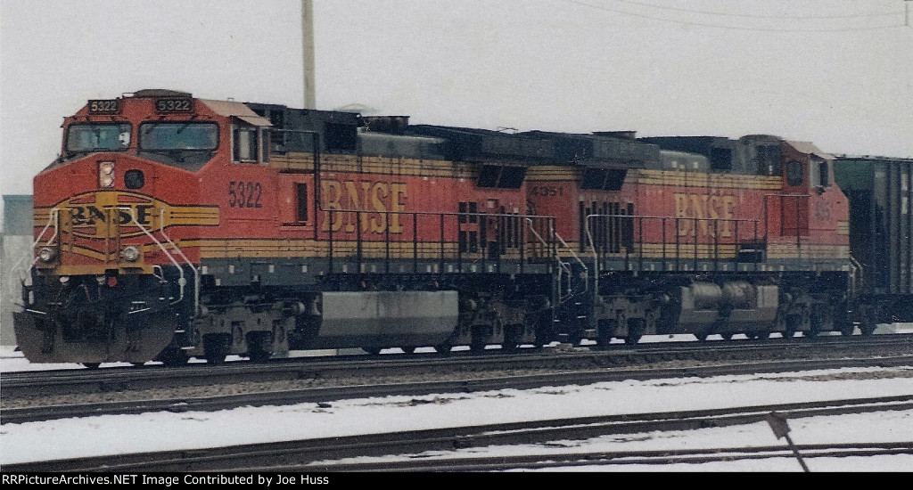 BNSF 5322 East